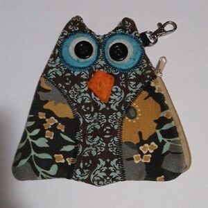 Owl-Shaped Coin Purse with Floral Design